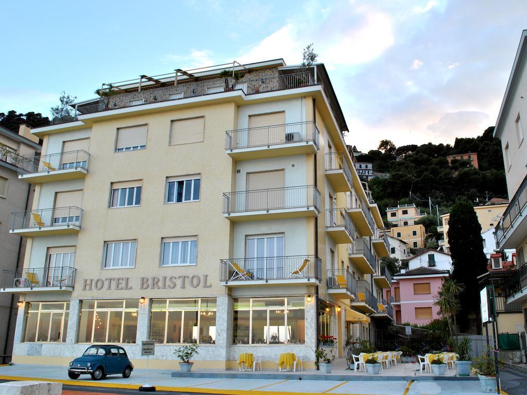Hotel Bristol 라이구에글리아 외부 사진